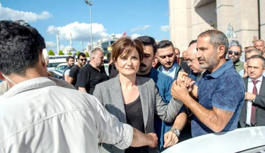 تركيا.. السجن 10 سنوات لزعيمة معارضة أدينت بإهانة أردوغان