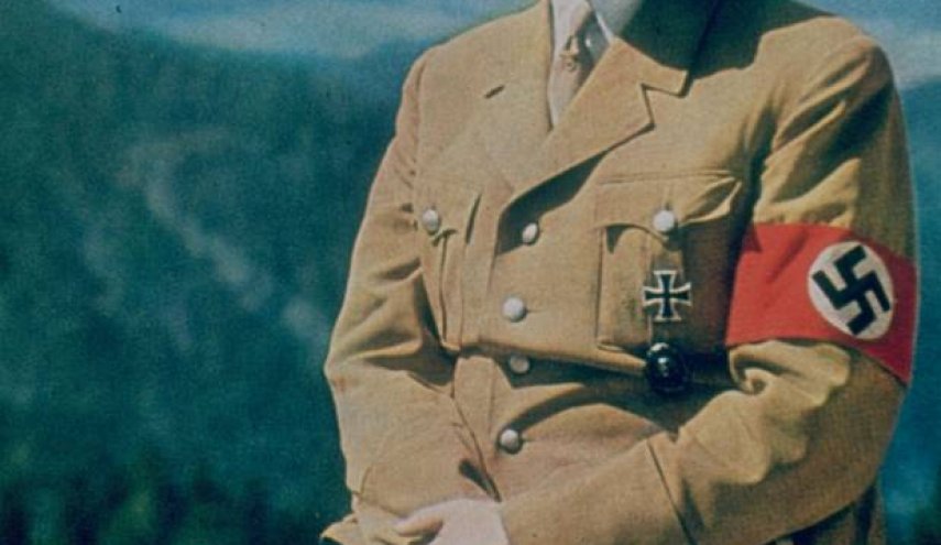 بعد 75 عامًا على الحرب.. هتلر يظهر في البرلمان الفرنسي‎