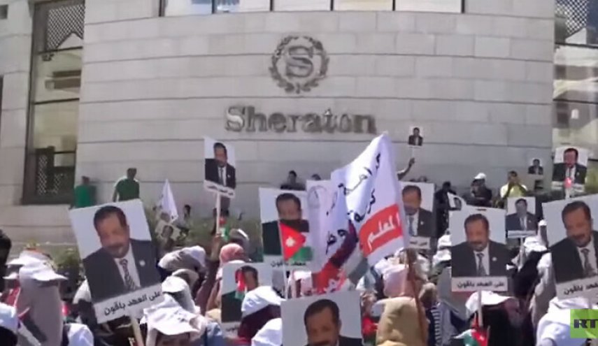 نقابة المعلمين في الأردن: الإضراب سيبقى مفتوحا لحين تنفيذ المطالب