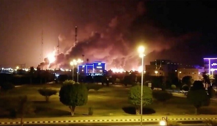 وسم عن حريق أرامكو يتصدر الاكثر تداولا في السعودية