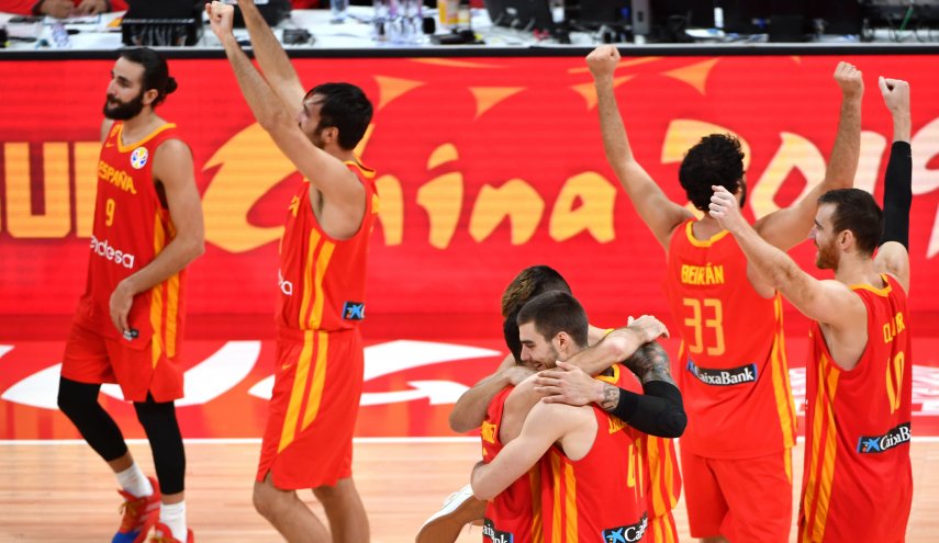 منتخب إسبانيا يتوج بلقب مونديال السلة في بكين