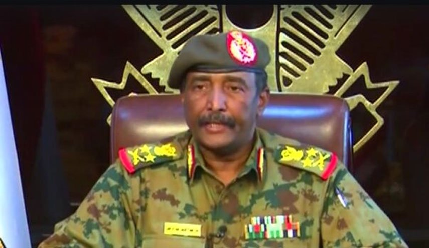 البرهان: هر وقت لازم باشد نیروهای سودانی را از یمن خارج می‌کنیم