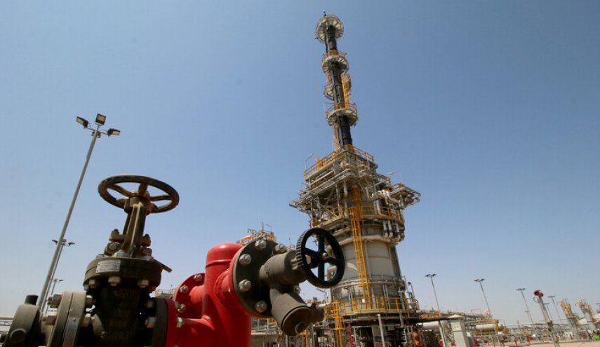 العراق ينفي طلب السعودية منه 20 مليون برميل نفط بعد توقف أرامكو