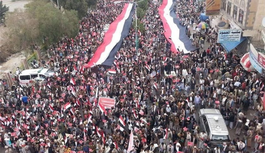 یمنی ها سالگرد انقلاب ۲۱ سپتامبر را گرامی داشتند