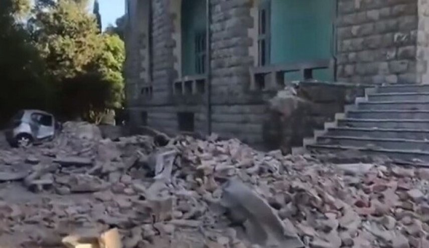 إصابة أكثر من 100 شخص إثر زلزال في ألبانيا
