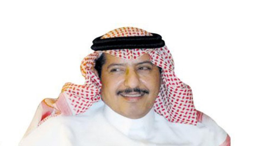 كاتب سعودي يطالب السيسي بقطع الرؤوس!