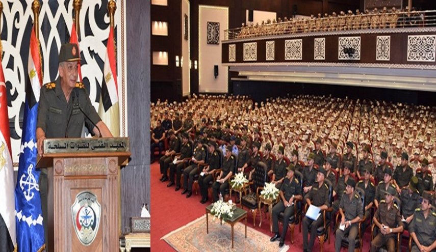 وزير الدفاع المصري يشيد بنجاح القوات المسلحة في مكافحة الإرهاب