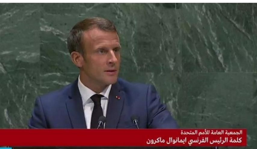 ماكرون يدعو الى مفاوضات ترفع كافة أنواع الحظر عن إيران