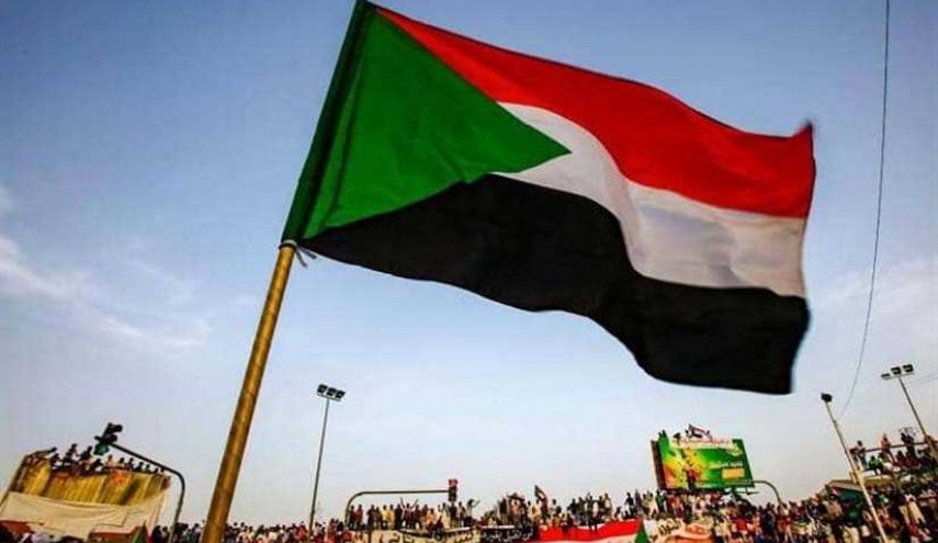 ولاة السودان العسكريين يطلبون إعفاءهم واختيار مدنيين
