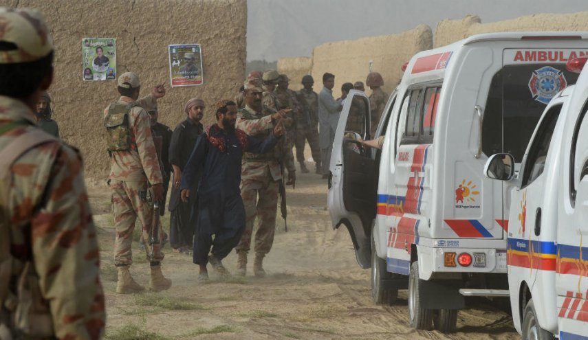 6 قتلى في هجوم مسلح غرب باكستان 