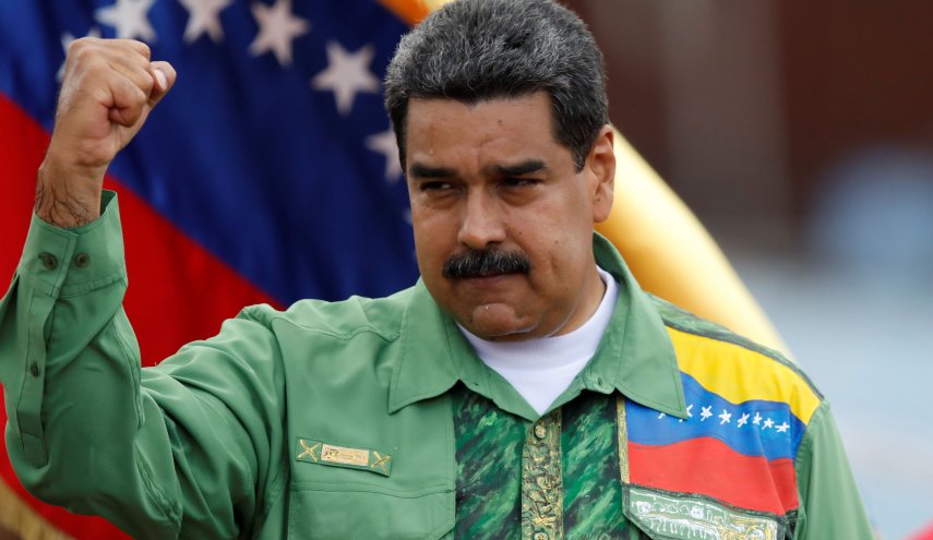 الرئيس الفنزويلي: الخبراء العسكريون الروس وصلوا إلى فنزويلا