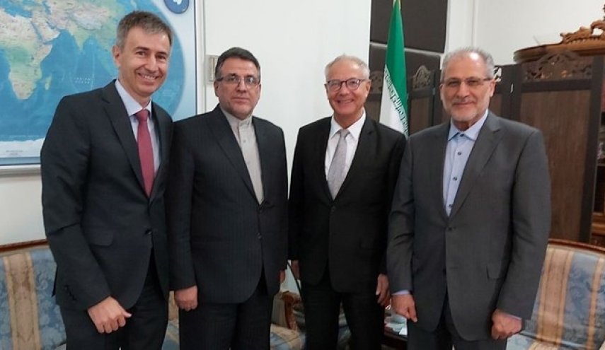 آمادگی ایران برای امضای موافقتنامه همکاریهای کنسولی و اسناد پایه قضایی با سوئیس