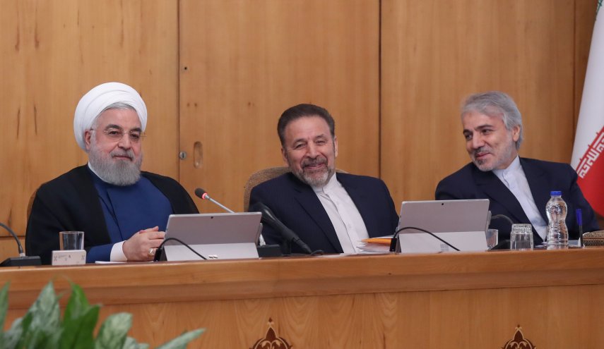 دولت نظام نامه اجرای قانون ثبت شرکت ها را اصلاح کرد/ موافقت دولت با تغییرات تقسیمات کشوری در استان فارس