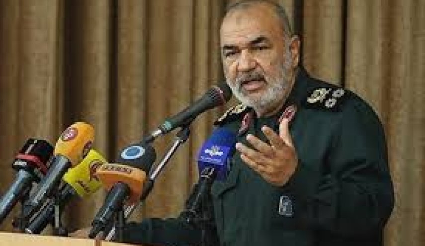 اللواء سلامي: العدو لا يجرؤ على اطلاق رصاصة باتجاه حدود إيران
