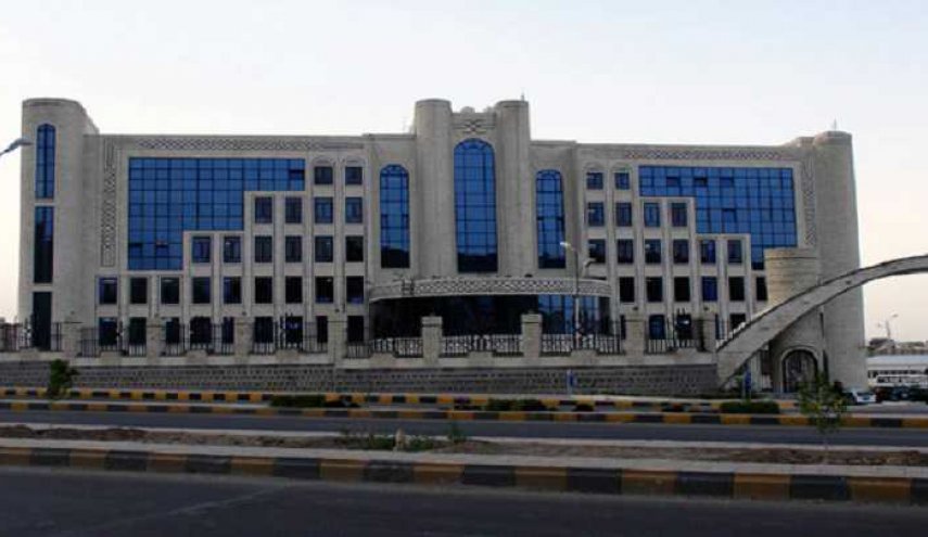 شركة النفط اليمنية تحذر من وقوع كارثة انسانية