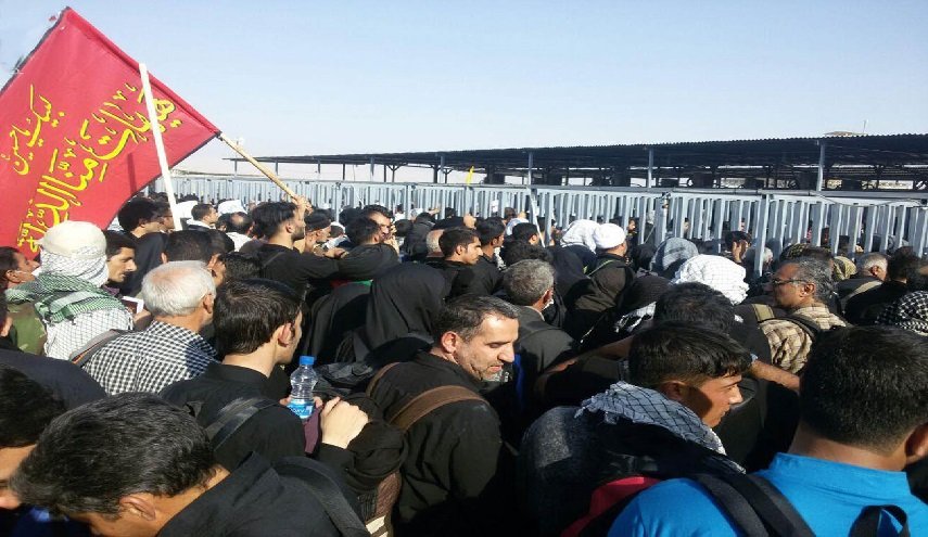 أكثر من 58 ألف زائر يعبرون منفذ مهران الحدودي اليوم الأحد