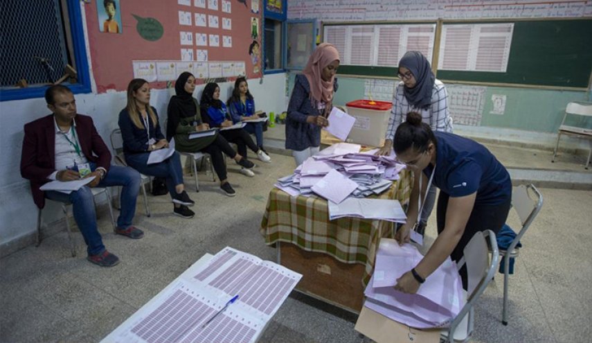 شاهد..توزيع المقاعد بالبرلمان التونسي حسب نتائج أولية