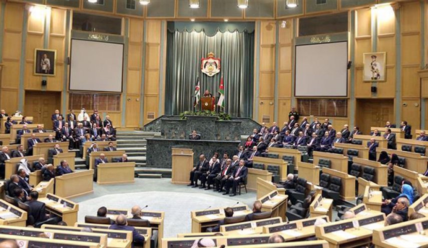 مجلس النواب الأردني يستنكر هتافات الجمهور 'المسيئة' للكويت