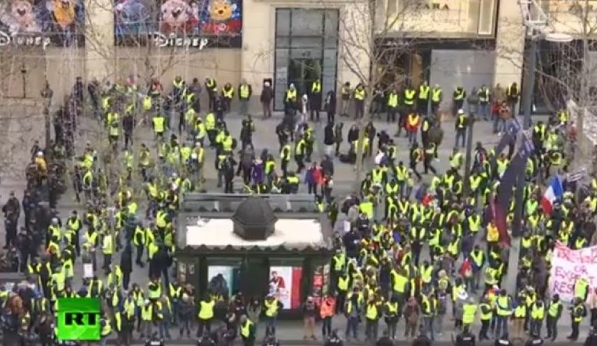چهل‌ و هشتمین تظاهرات جلیقه‌زردها در فرانسه برگزار شد