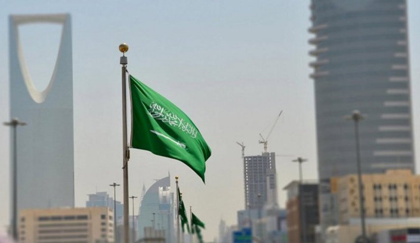 مواقع: السعودية تفرض قيودا على عدد من الأمراء ورجال الأعمال