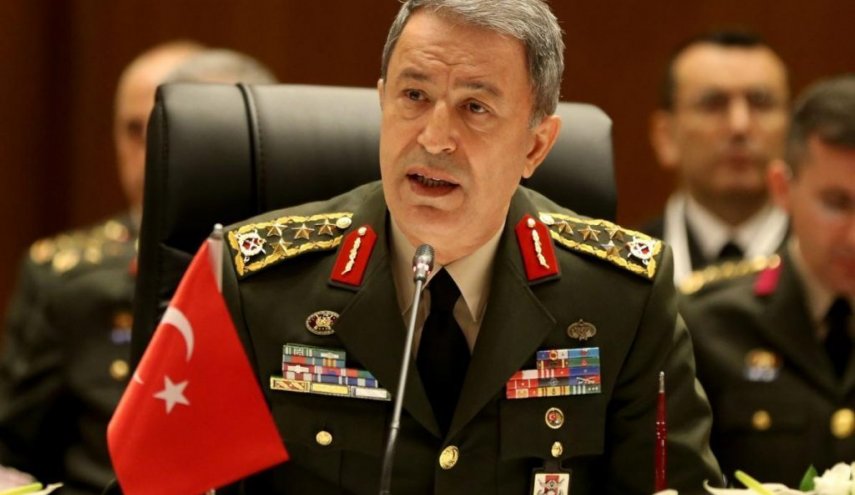 وزير الدفاع التركي يتهم أكراد سوريا بإطلاق سراح إرهابيي 'داعش'