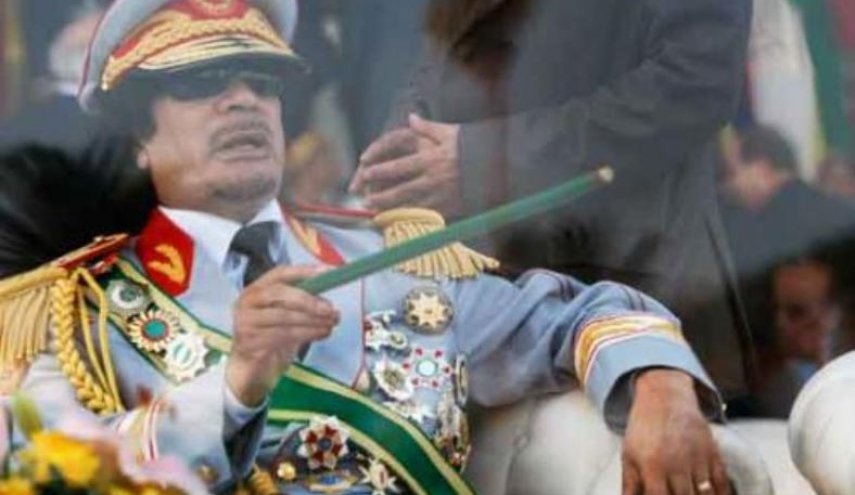 وثائق تكشف عن تورط القذافي بإسقاط طائرة فرنسية عام 1989
