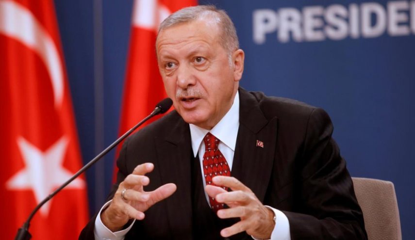 اردوغان يؤكد انسحاب الأكراد من المنطقة المتفق عليها