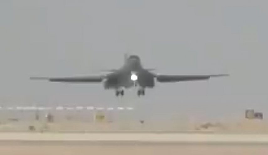 آمریکا بمب افکن‌های B-2 خود را از عربستان خارج کرد