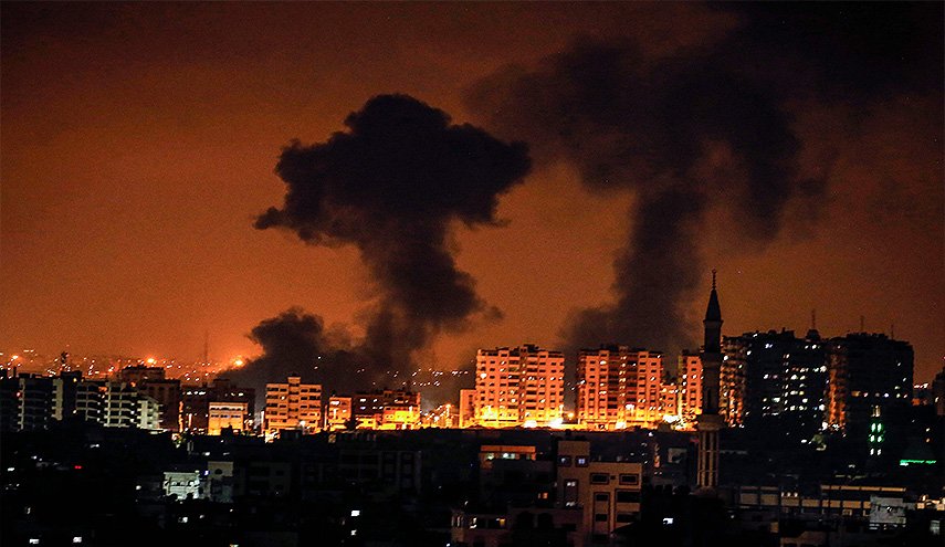 طائرات الاحتلال تستهدف موقعا للمقاومة جنوب قطاع غزة