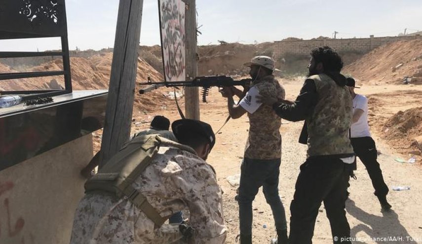 دفع حمله نیروهای حفتر به جنوب پایتخت لیبی

