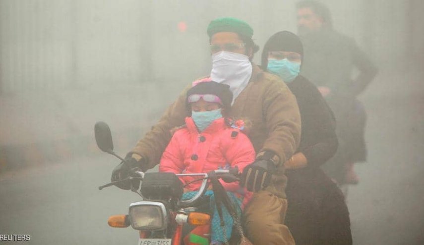 إغلاق المدارس شرقي باكستان بسبب تلوث الهواء