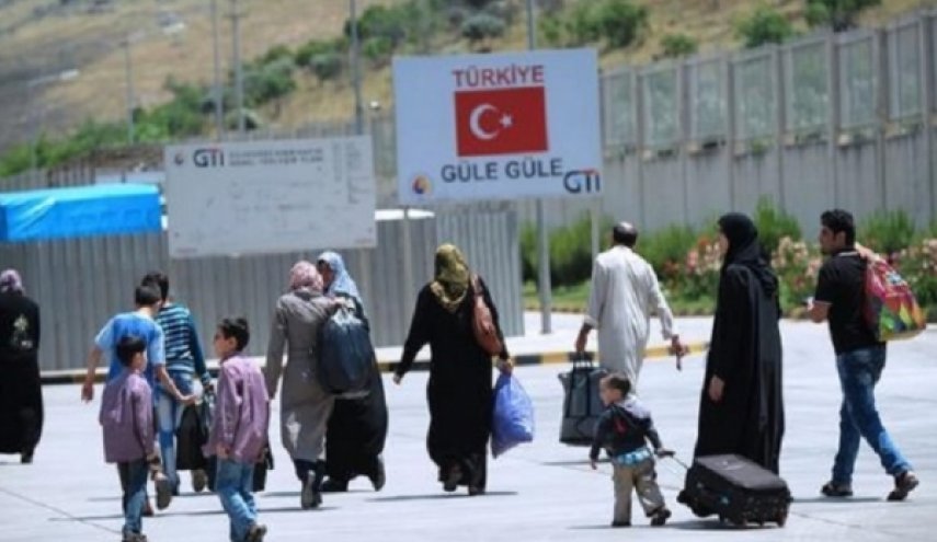 عودة 99 لاجئا عراقيا من تركيا الى وطنهم