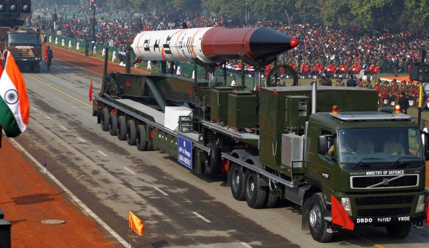 هند موشکی با قابلیت حمل کلاهک هسته‌ای آزمایش کرد