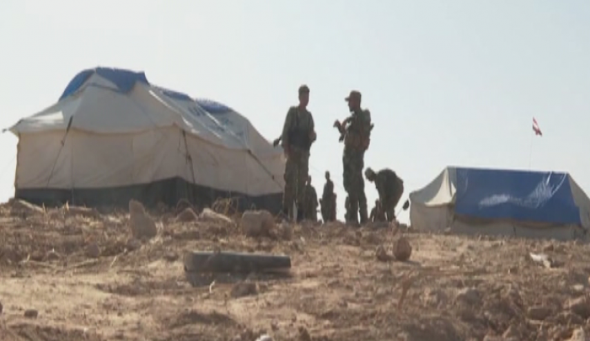 الجيش السوري يسيطر على مخيم عين عيسى بريف الرقة