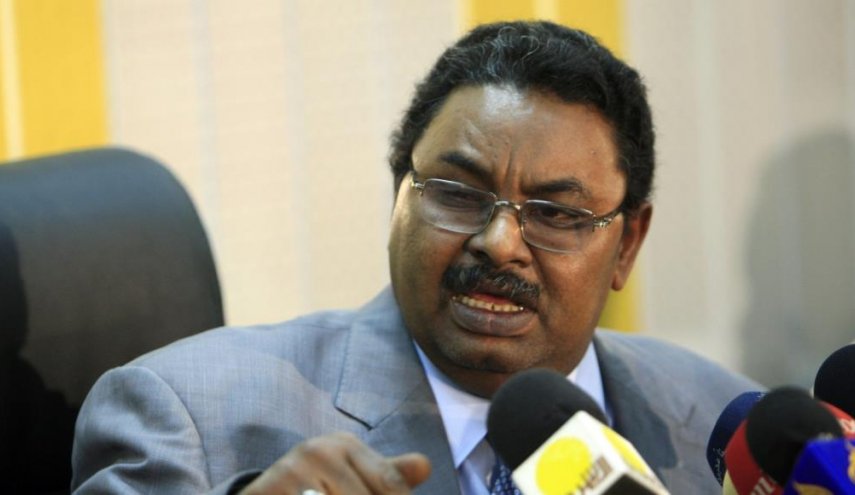  تقديم بلاغ ضد مدير المخابرات السوداني بتهمة القتل