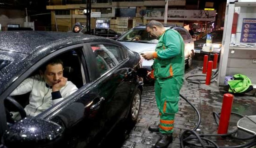 اعتصاب جایگاه‌داران سوخت در لبنان تعلیق شد