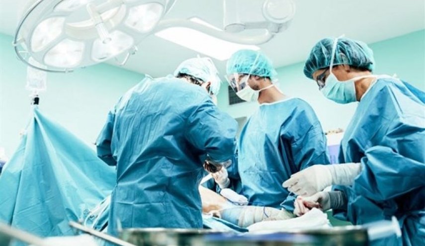 إنجاز مستشفى ايرانية تجري عملية جراحية في المخ دون تخدير
