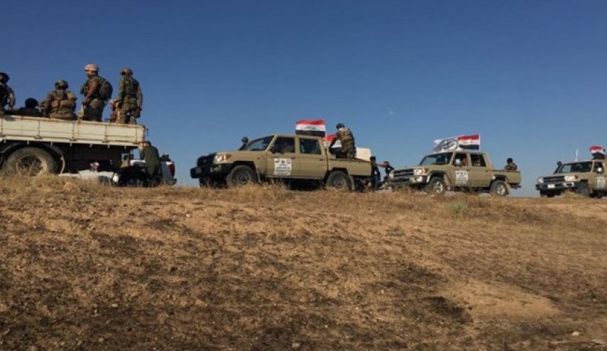 استانداری دیالی عراق: الحشد الشعبی مانع از سیطره داعش بر چاه‌های نفتی استان شد