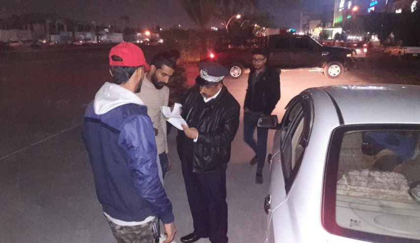 بالصور..شرطة كربلاء تعزز إجراءاتها لحماية المتظاهرين السلميين 