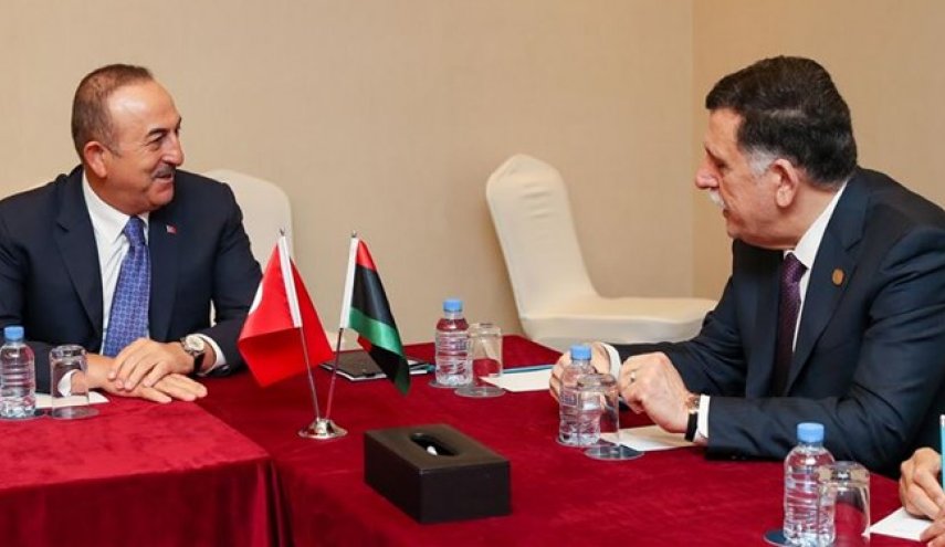 دیدار وزیر خارجه ترکیه با رئیس دولت وفاق ملی لیبی
