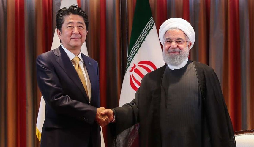 تحلیل چاینا دیلی از سفر مهم روحانی به ژاپن/ توکیو در تلاش برای حل و فصل تنش بین ایران و آمریکا