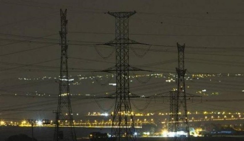 الإحتلال يزيد ساعات قطع الكهرباء في الضفة الغربية