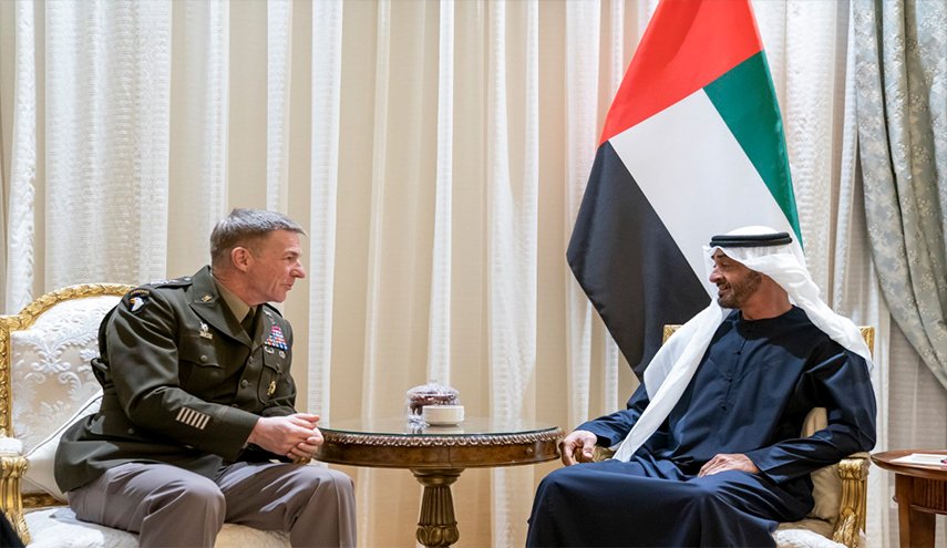 إبن زايد يبحث مع رئيس أركان جيش أمريكا التعاون العسكري