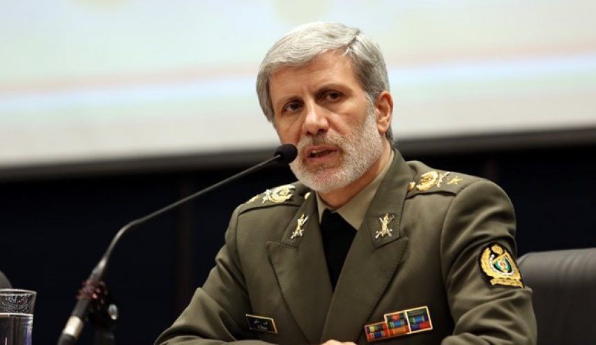 الدفاع الايرانية: نعمل على تعزيز التعبئة في المجالات العلمية