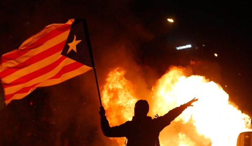 تظاهرات حامیان استقلال «کاتالونیا» به خشونت کشیده شد