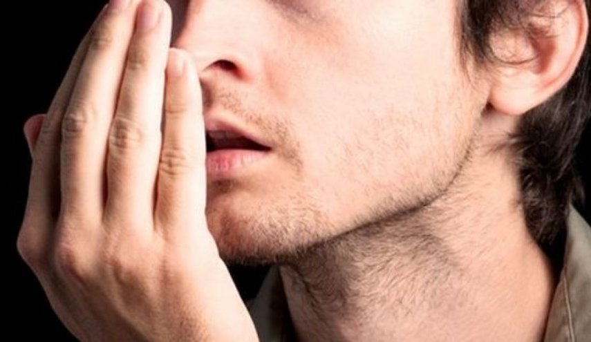 ۵ علت بوی بد دهان و راهکارهای از بین بردن آن