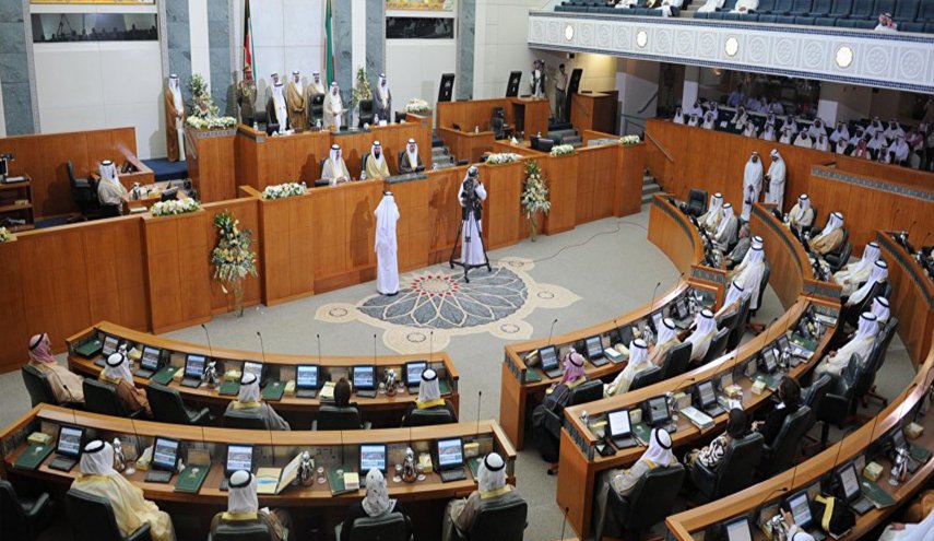 حراك بالكويت يطالب مجلس الامة العفو عن محكومين سياسييين