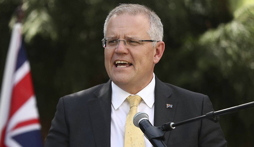 الأستراليون يطالبون رئيس وزرائهم بالاستقالة