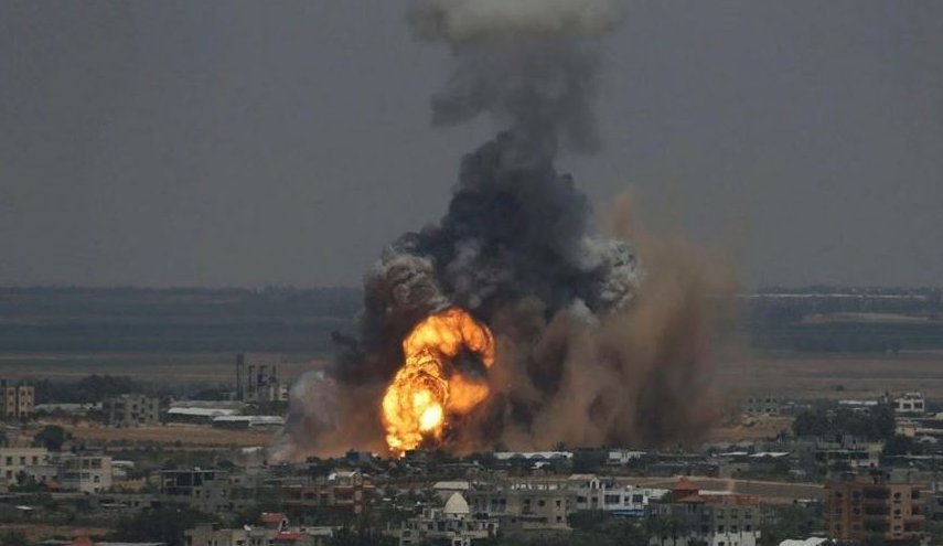 الطيران الإسرائيلي يشن غارات على مواقع في قطاع غزة