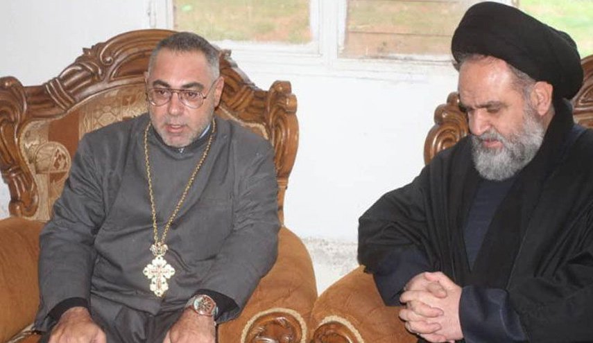 وفد لحزب الله يقدم التهاني بالأعياد في القرى الحدودية مع سوريا‎